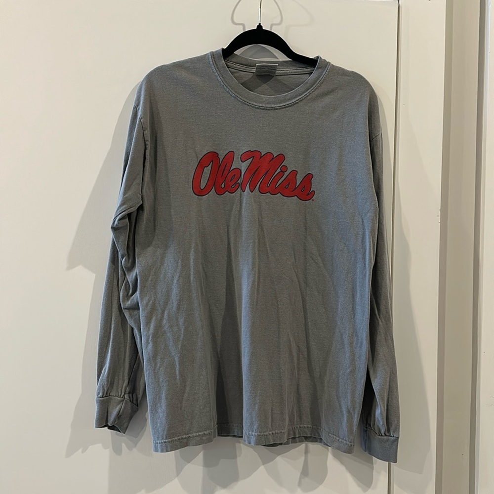 Size medium comfort colors Ole Miss long sleeve T shirt